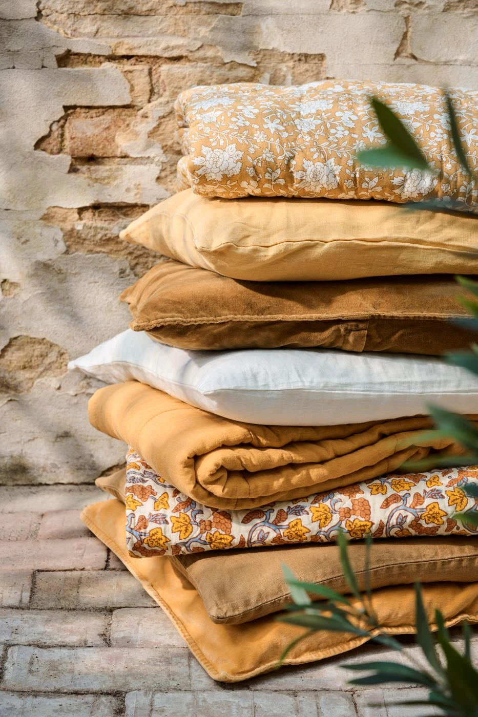 IB Laursen – Cushion cover Harvest yellow – 60x40 cm - Afbeelding 2