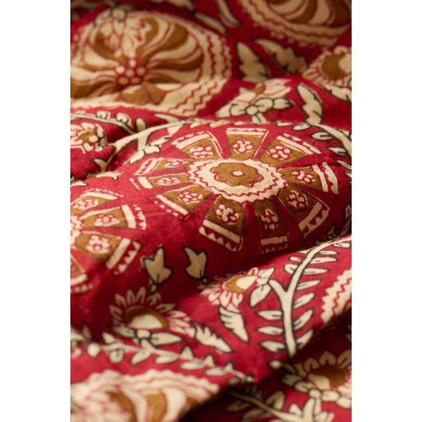 IB Laursen – Quilt Bella red w/earth-toned pattern - Afbeelding 2