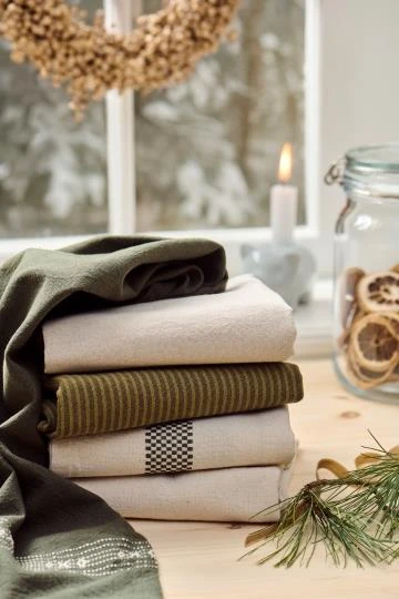 IB Laursen – Tea Towel Chloe natural w/moss green woven, checkered stripes – 50 x 70 cm - Afbeelding 2